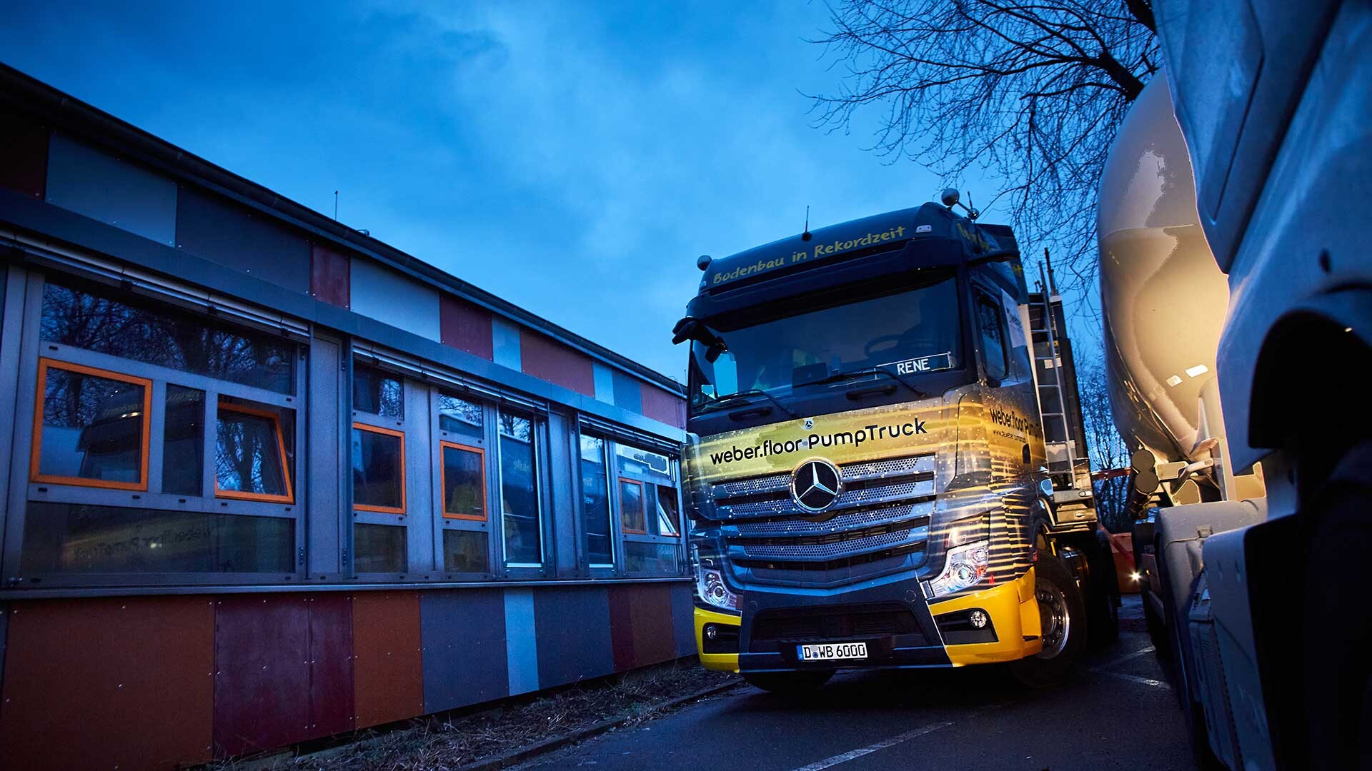 Fussbodensanierung Eines Berufskollegs Saint Gobain Weber