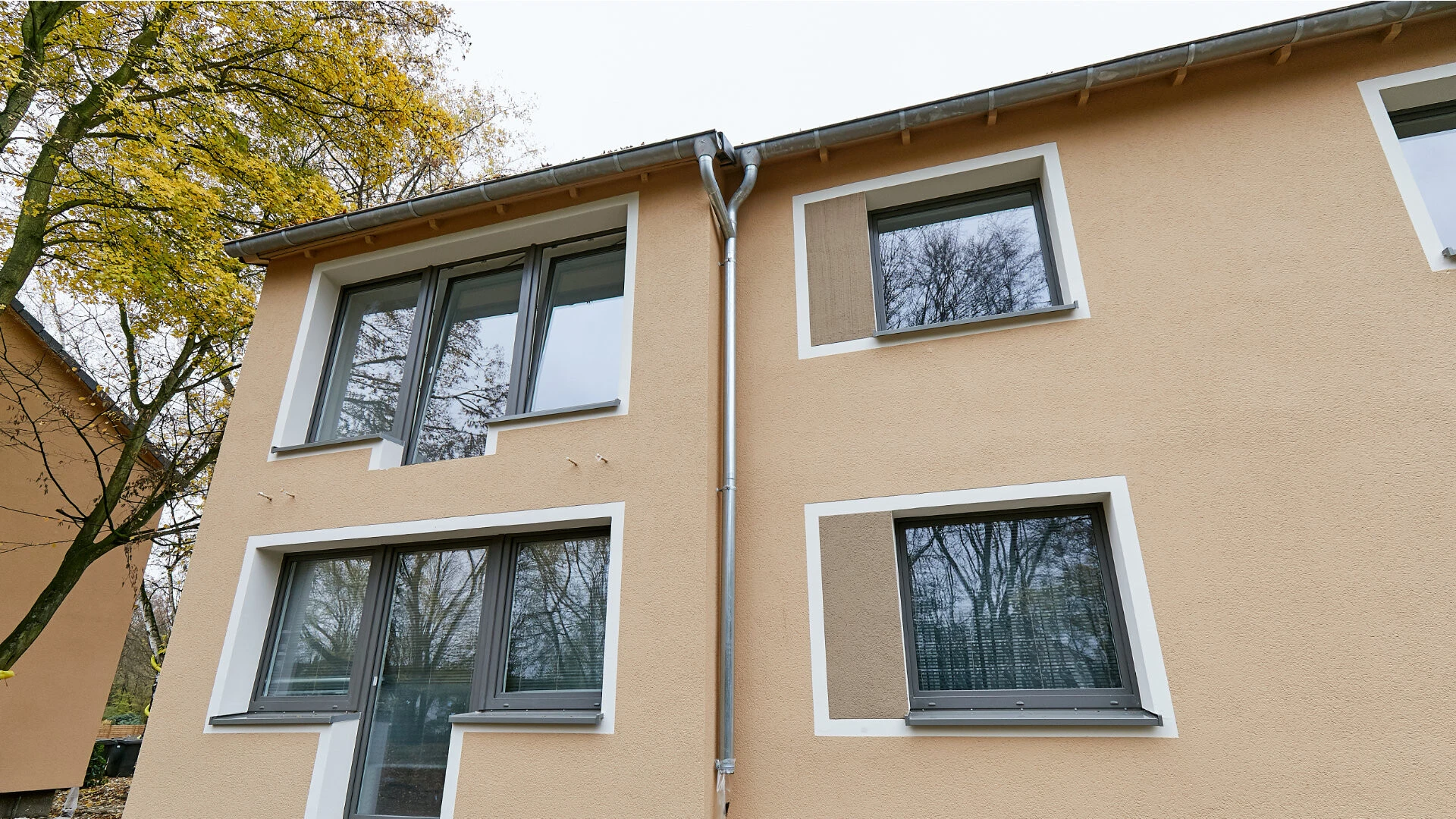Fassade eines Gebäudes der Siedlung Eppmannsweg nach der Modernisierung
