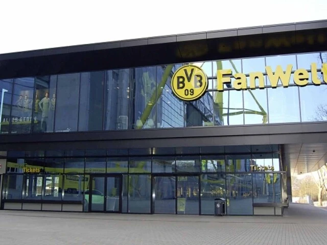Büro- und Verkaufsgebäude