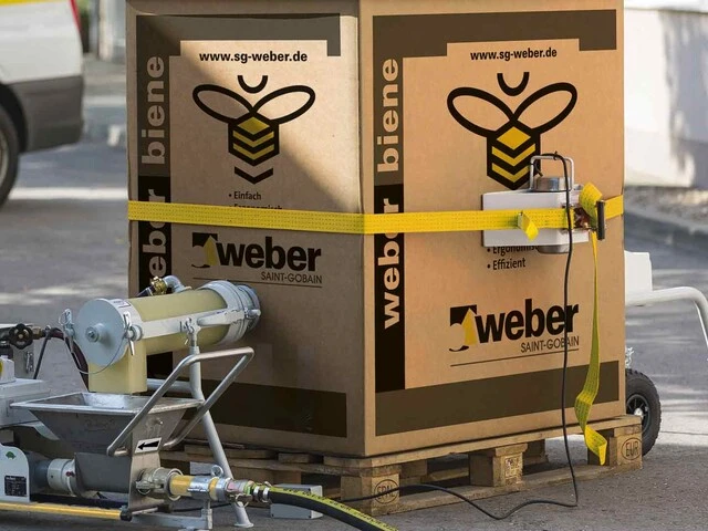 Büro- und Verkaufsgebäude