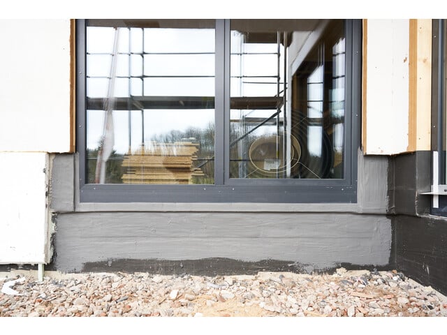 Holzhäuser vor Feuchtigkeit schützen | Saint-Gobain Weber