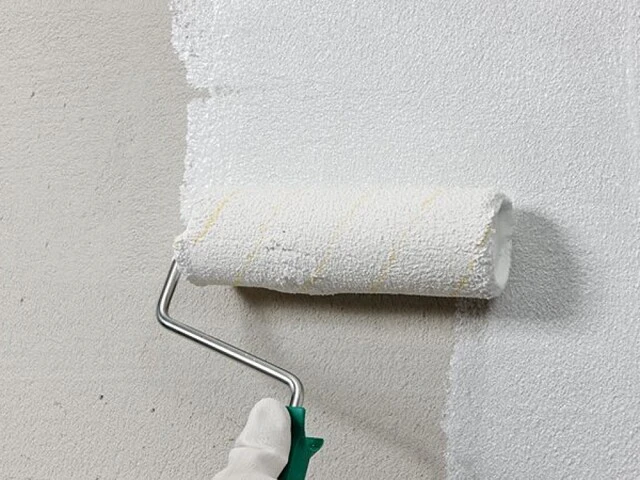 Grundieren von Beton