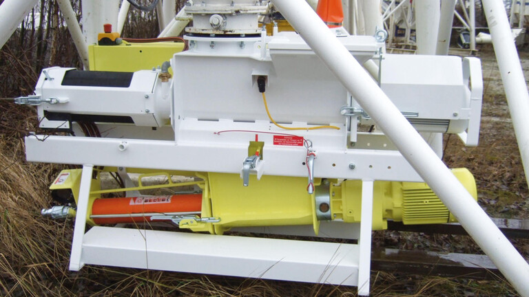 Silomischpumpe CMP-30 Movie Silomischpumpe CMP-30 Movie an Silo montiert